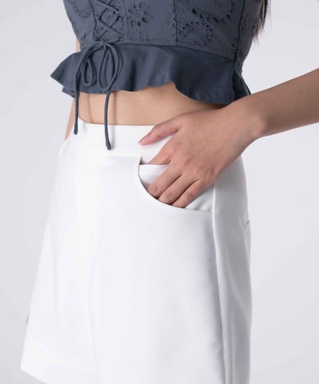 Billie Double Pocket Shorts - White