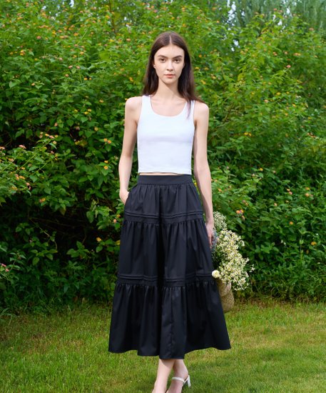 Aalyn Tiered Skirt - Black