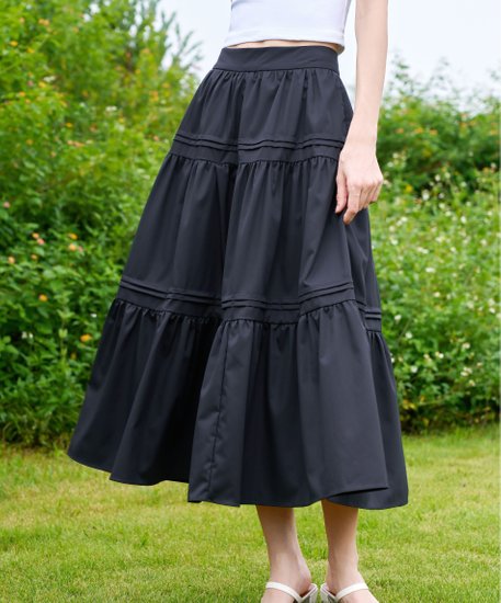 Aalyn Tiered Skirt - Black